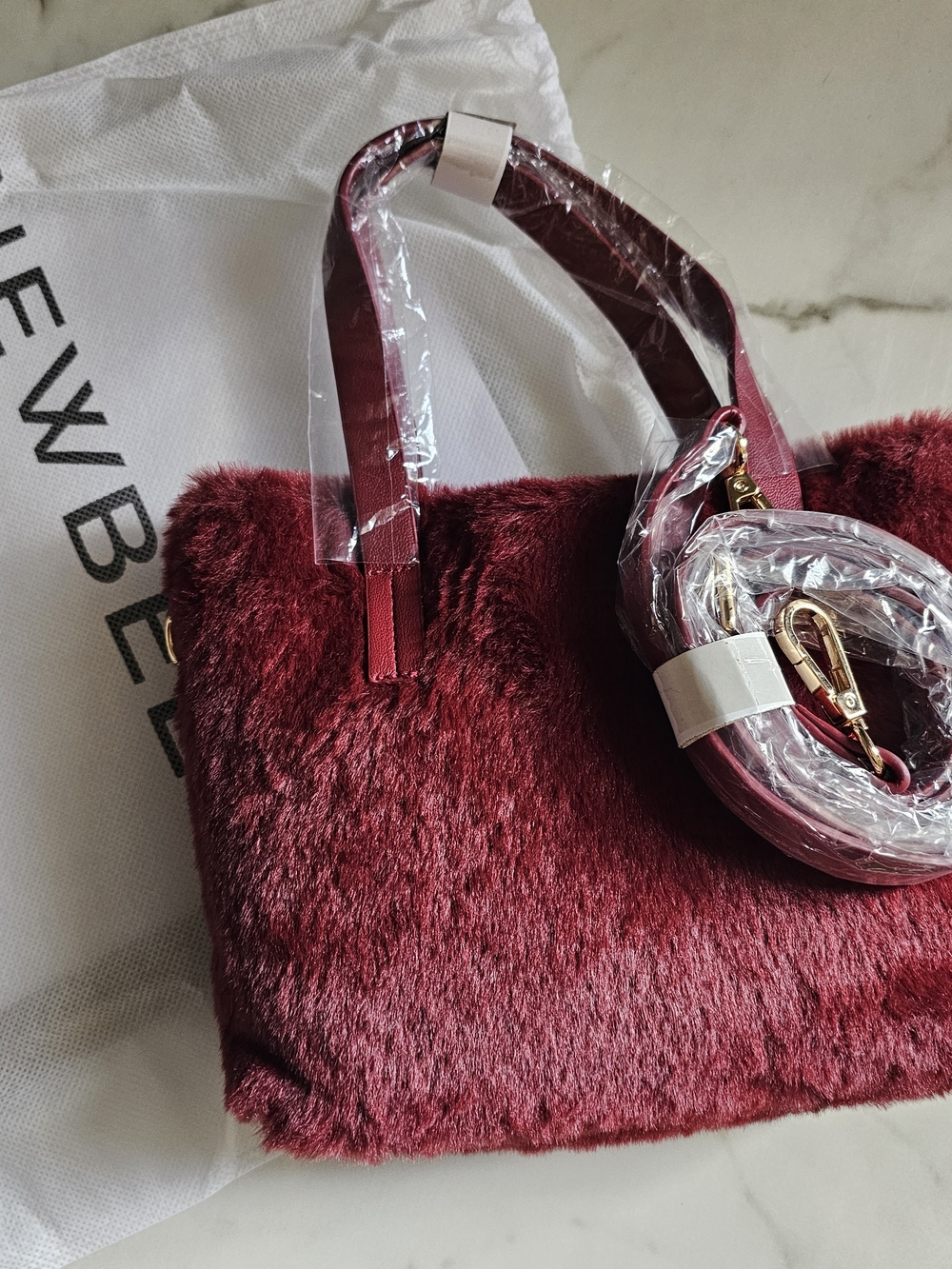 Faux Fur Tote Bag in Burgundy -